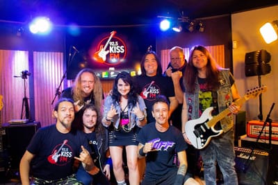 Rádio Kiss FM 92.5: Programa Kiss Club Recebe Chez Kane, Celebrando o Melhor do Rock Oitentista