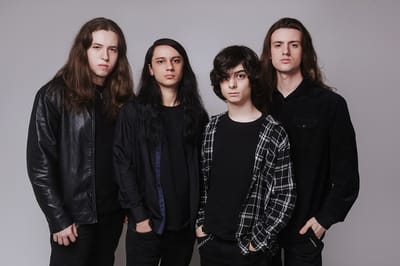 Thinking Head agenda lançamento de EP ao vivo para junho