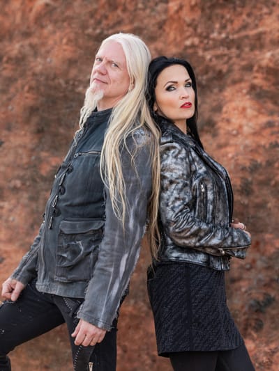 Tarja Turunen surpreende cantando “Ovelha Negra”, de Rita Lee, em português no primeiro show com Marko Hietala no Brasil; confira set list