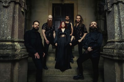BLACKBRIAR lança novo single 'Harpy"