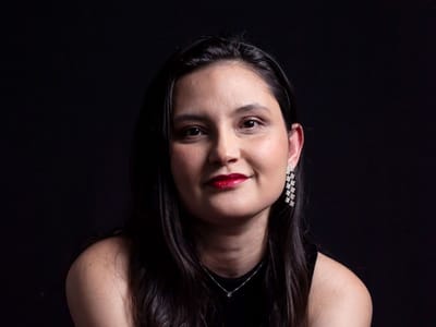 Priscilla Leine, criadora do projeto 'O Jardim Sonoro', lança livro "Em Outra Frequência"