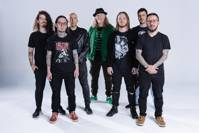 HUMBERTO GESSINGER ESTREIA NO HEAVY METAL AO LADO DA BANDA GAÚCHA IT’S ALL RED'