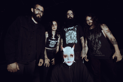 MANGER CADAVRE? LANÇA CLIPE DE ‘EFÊMERO’ EXPLORANDO O TERROR SÚBITO DA CRISE DE PÂNICO.