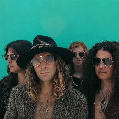 MONSTERS OF ROCK REVELA LINEUP COMPLETO