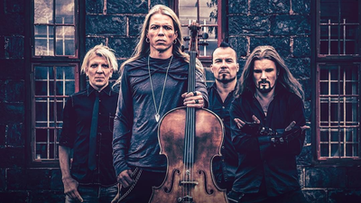 O APOCALIPSE DAS CORDAS: APOCALYPTICA DESEMBARCA NO BRASIL EM OUTUBRO COM A ACLAMADA TURNÊ "PLAYS METALLICA VOL. 2"