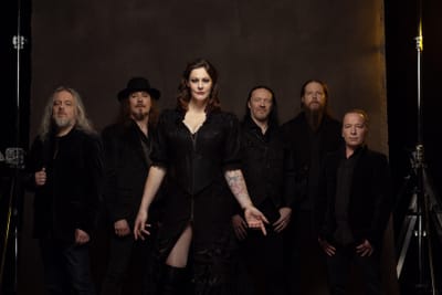 NIGHTWISH CELEBRA 30 ANOS DE METAL SINFÔNICO COM O ÁLBUM COMEMORATIVO