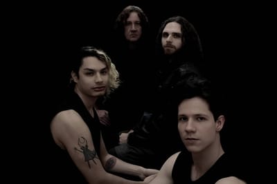 FABIANO NEGRI & BEBÊ DIABO MERGULHAM NAS TREVAS DO HEAVY METAL CLÁSSICO EM “THE LORD’S CURSE”