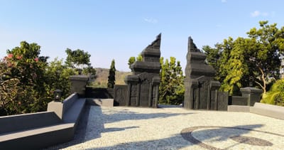 Mengapa Orang Tidak Boleh Mendirikan Gua Maria Sesuka Hati?