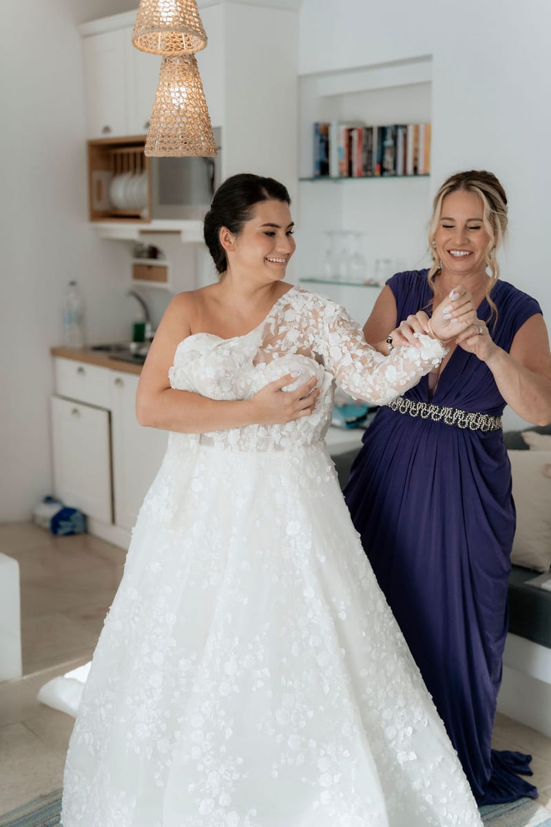 Destiny & Nicolas wedding in Ios island