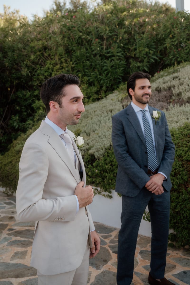 Ceremony at the Gallery Island Art and Taste Chapel