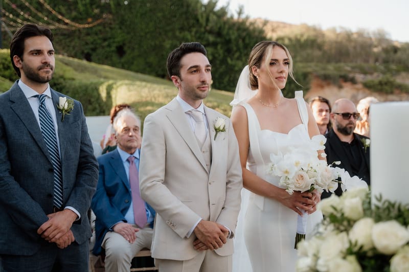 Ceremony at the Gallery Island Art and Taste Chapel