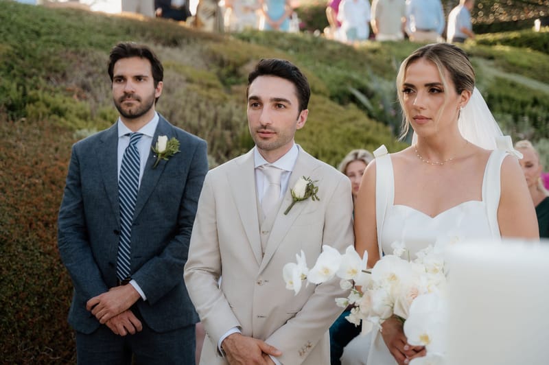 Ceremony at the Gallery Island Art and Taste Chapel