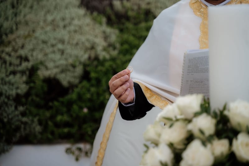 Ceremony at the Gallery Island Art and Taste Chapel
