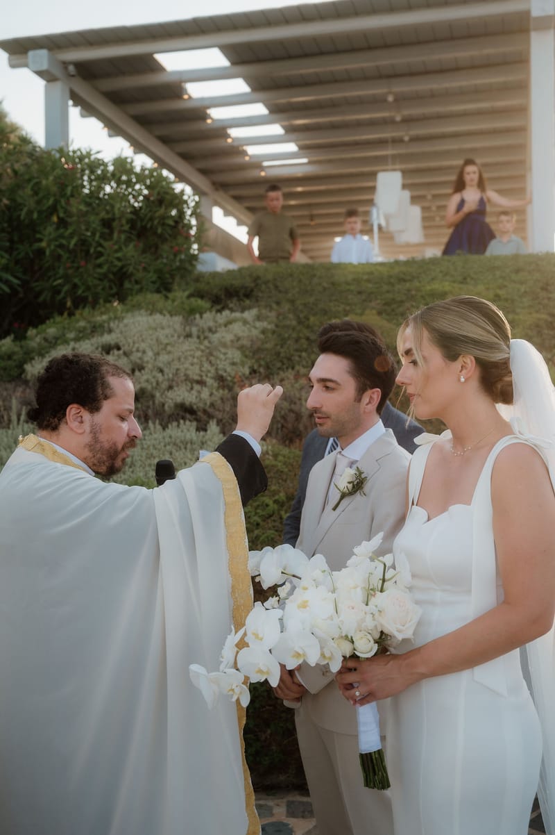 Ceremony at the Gallery Island Art and Taste Chapel