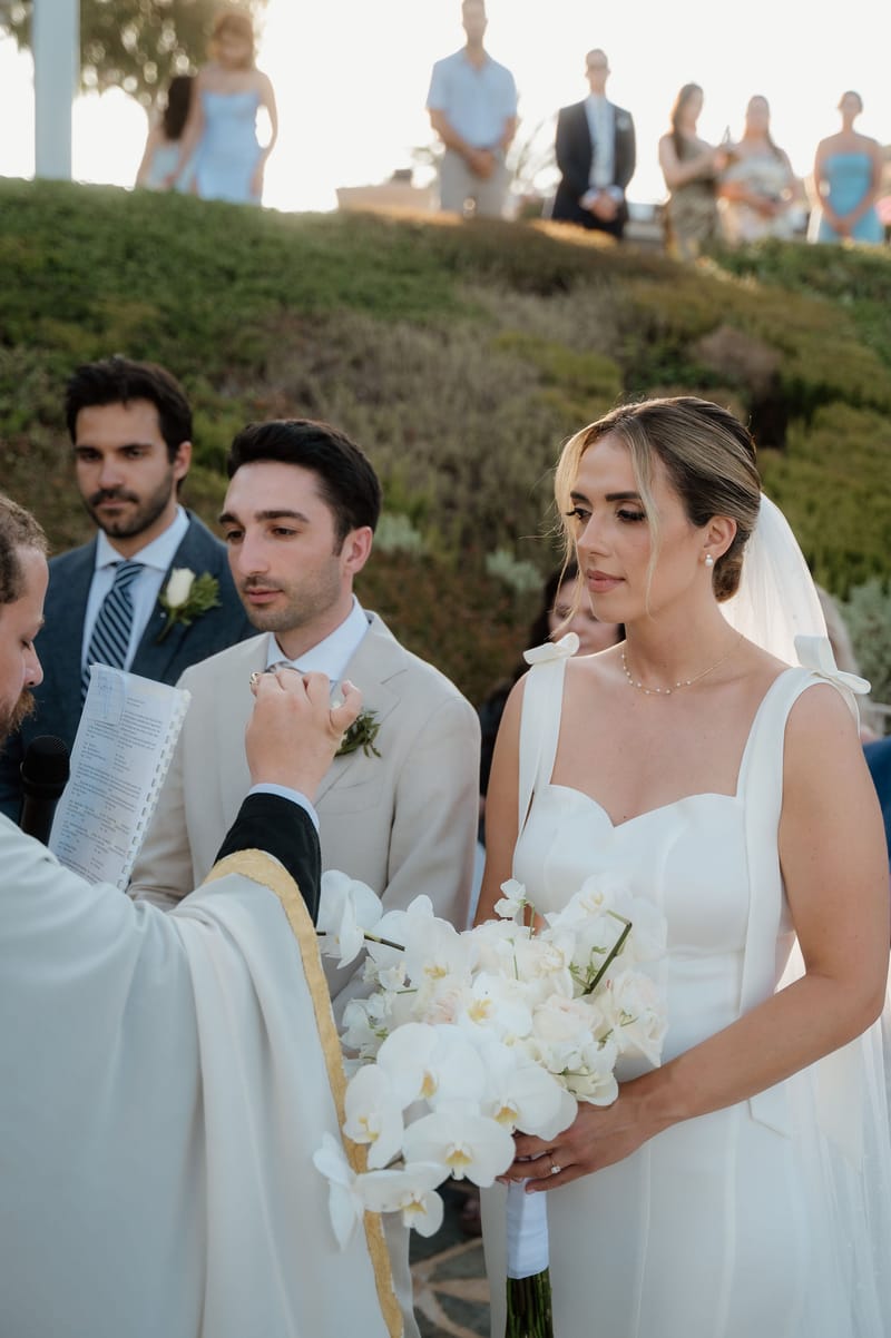 Ceremony at the Gallery Island Art and Taste Chapel