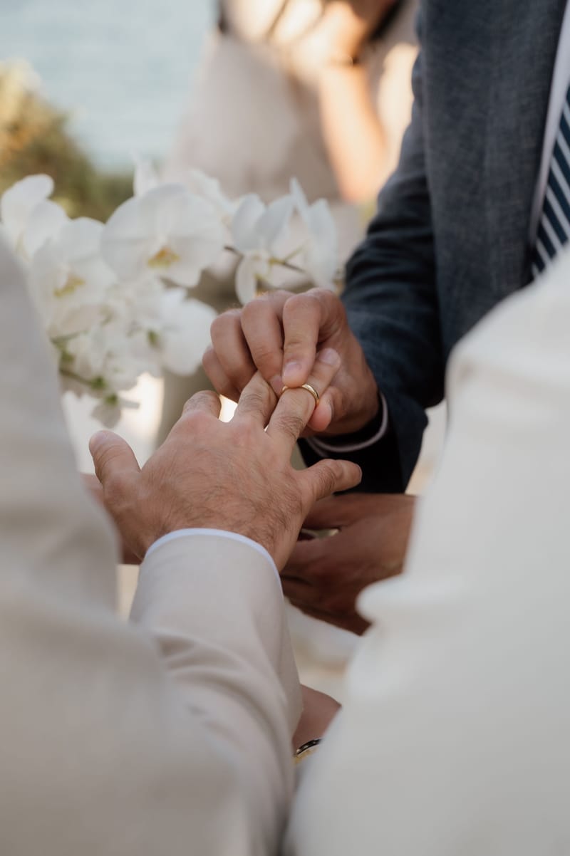 Ceremony at the Gallery Island Art and Taste Chapel