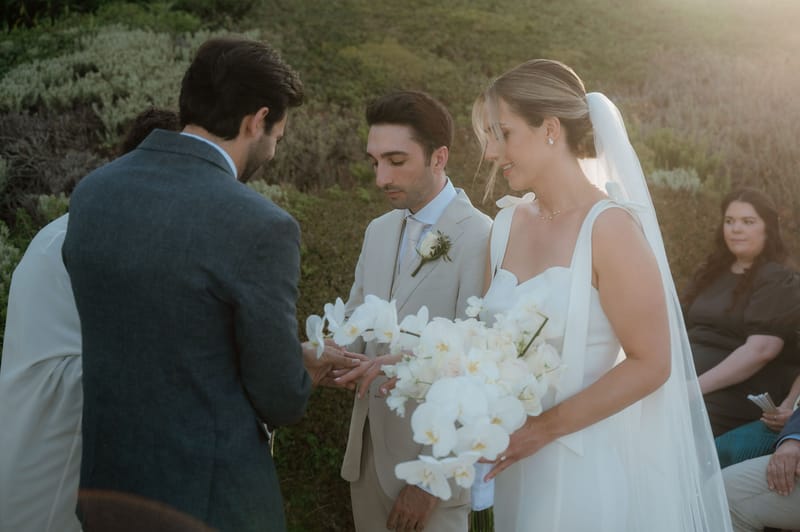 Ceremony at the Gallery Island Art and Taste Chapel