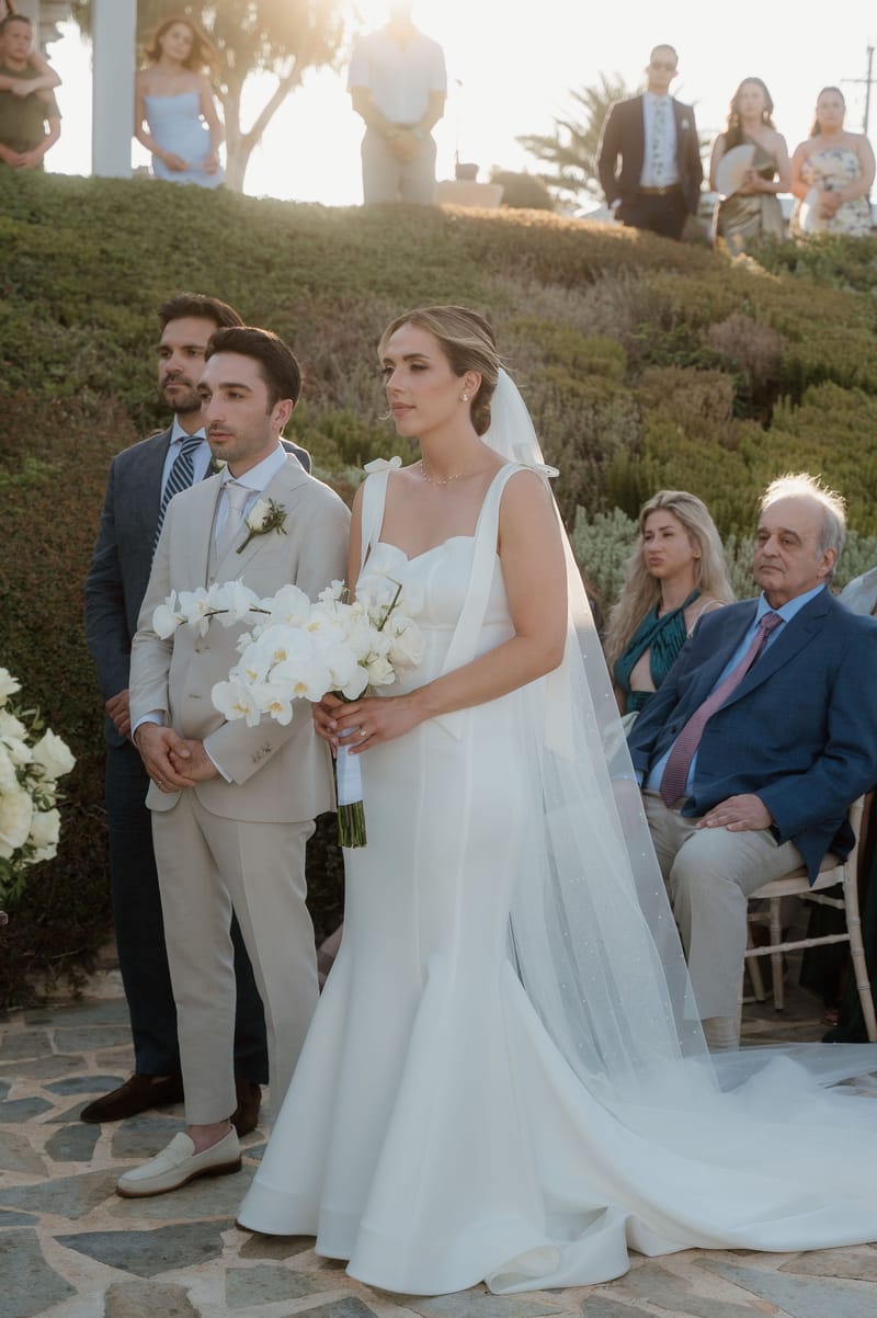 Ceremony at the Gallery Island Art and Taste Chapel