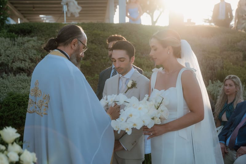 Ceremony at the Gallery Island Art and Taste Chapel