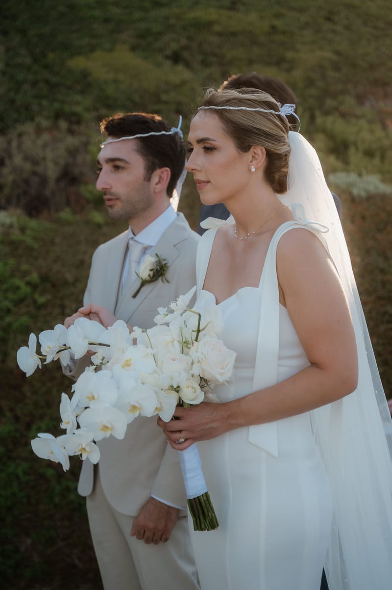 Ceremony at the Gallery Island Art and Taste Chapel