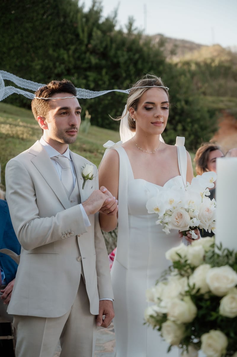 Ceremony at the Gallery Island Art and Taste Chapel