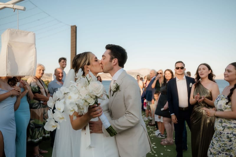 Ceremony at the Gallery Island Art and Taste Chapel