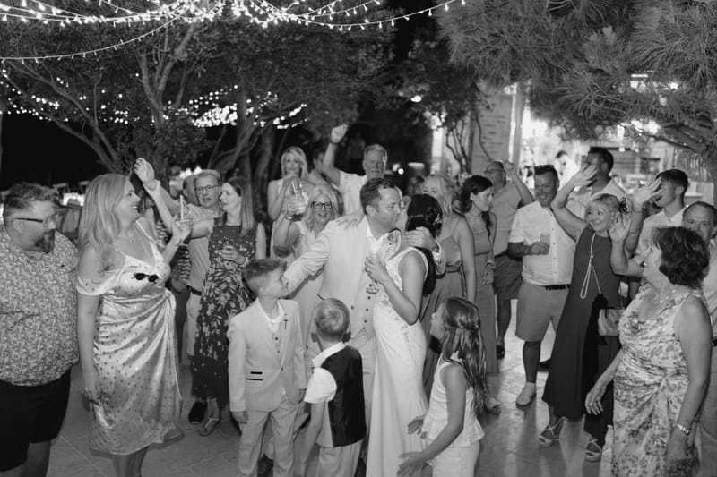 Rachel & Matt Wedding in Ios Island