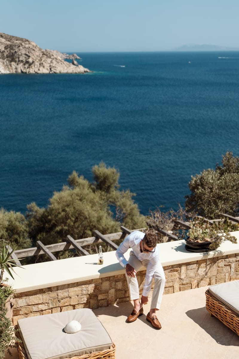 Reni & Jordan Wedding at the Cycladic Gem Villa Ios