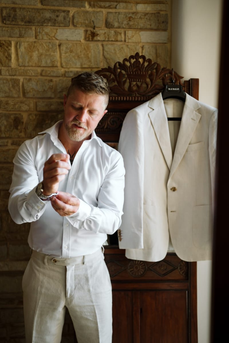 Reni & Jordan Wedding at the Cycladic Gem Villa Ios