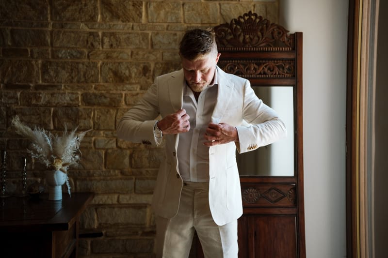 Reni & Jordan Wedding at the Cycladic Gem Villa Ios