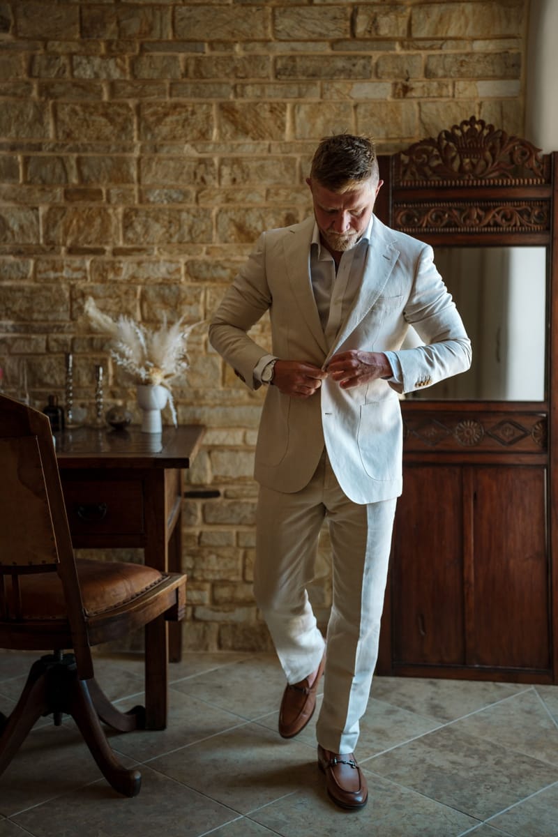 Reni & Jordan Wedding at the Cycladic Gem Villa Ios