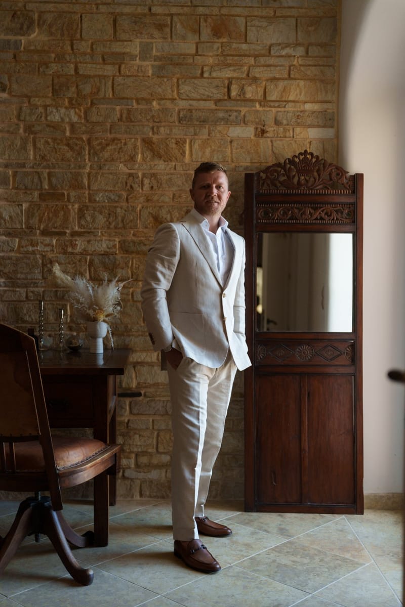 Reni & Jordan Wedding at the Cycladic Gem Villa Ios