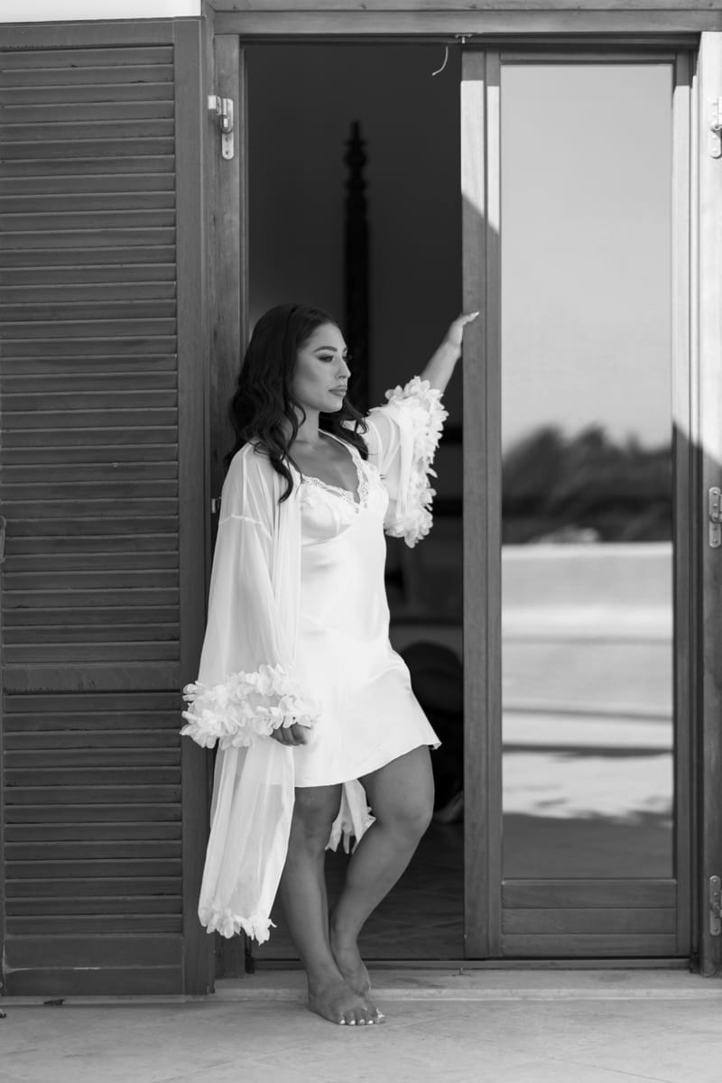 Reni & Jordan Wedding at the Cycladic Gem Villa Ios