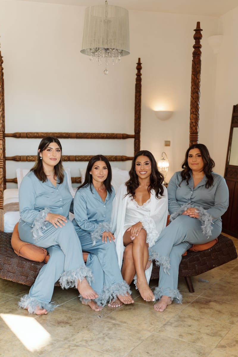 Reni & Jordan Wedding at the Cycladic Gem Villa Ios