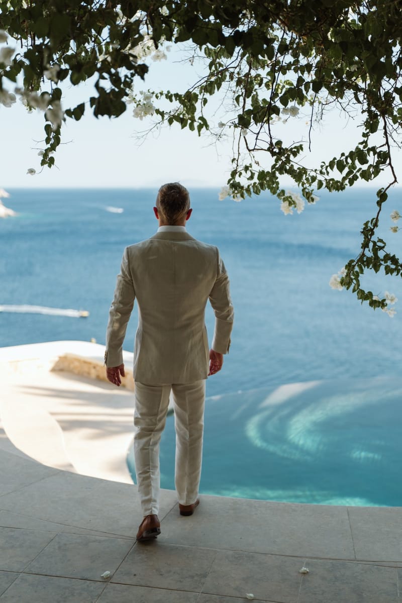 Reni & Jordan Wedding at the Cycladic Gem Villa Ios