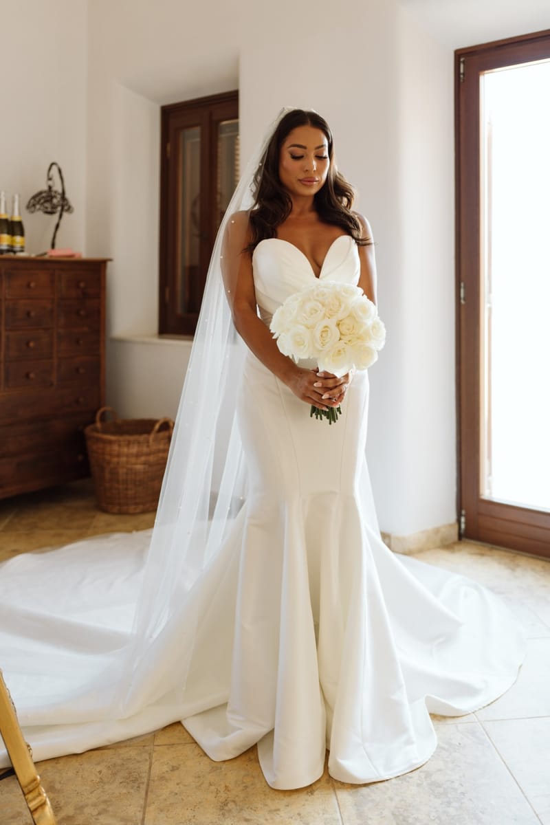 Reni & Jordan Wedding at the Cycladic Gem Villa Ios