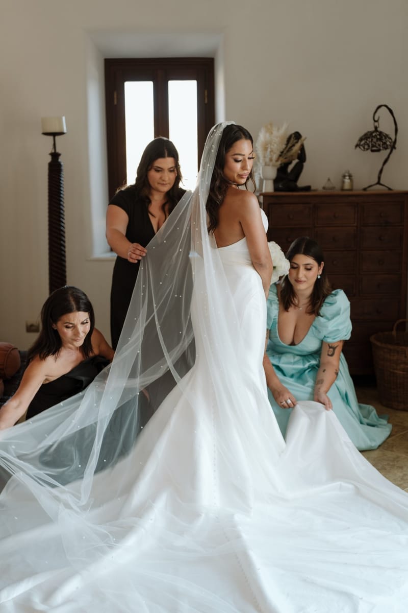 Reni & Jordan Wedding at the Cycladic Gem Villa Ios