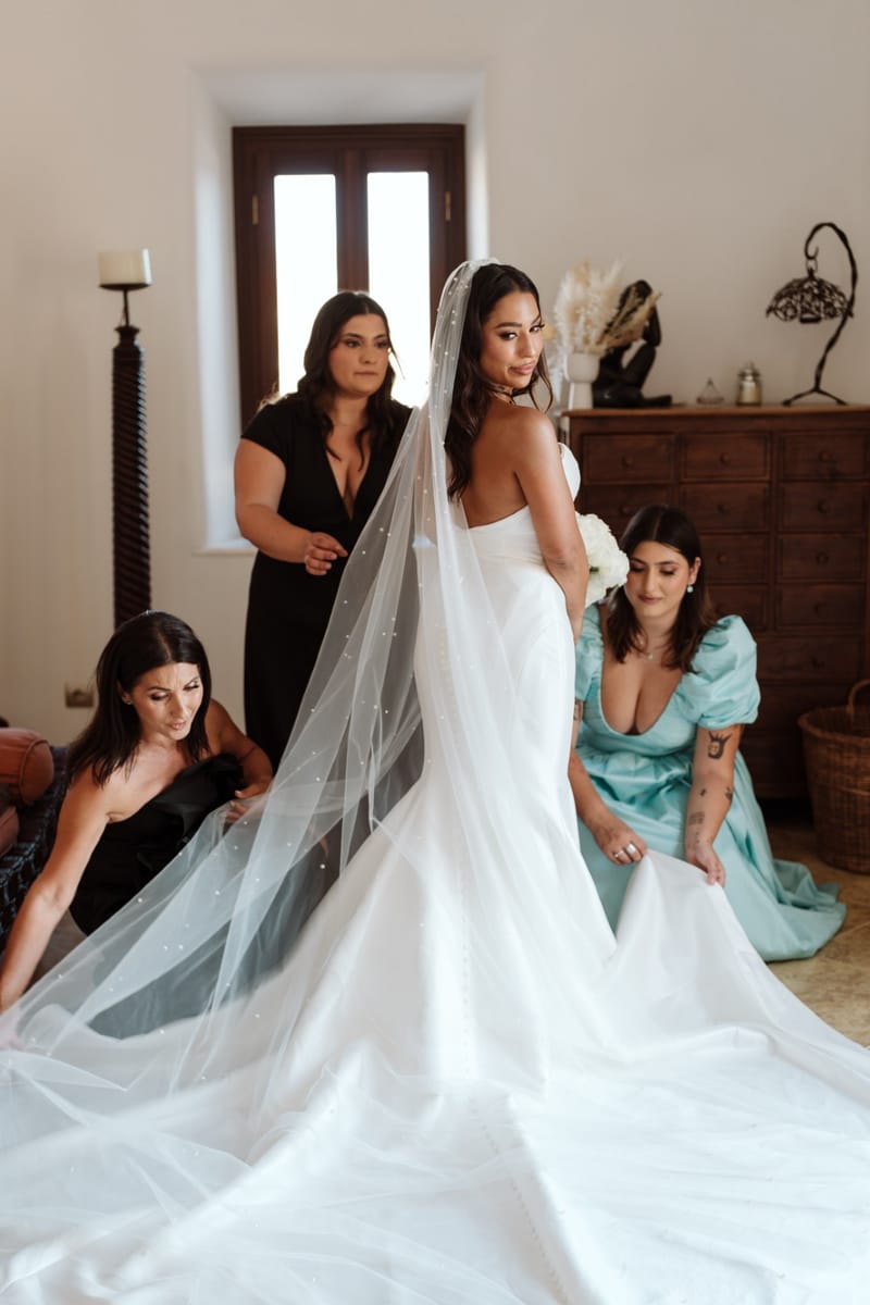 Reni & Jordan Wedding at the Cycladic Gem Villa Ios