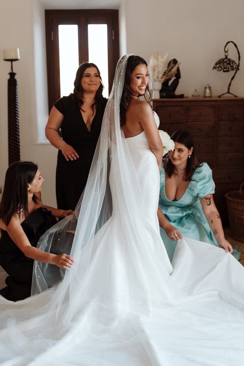 Reni & Jordan Wedding at the Cycladic Gem Villa Ios