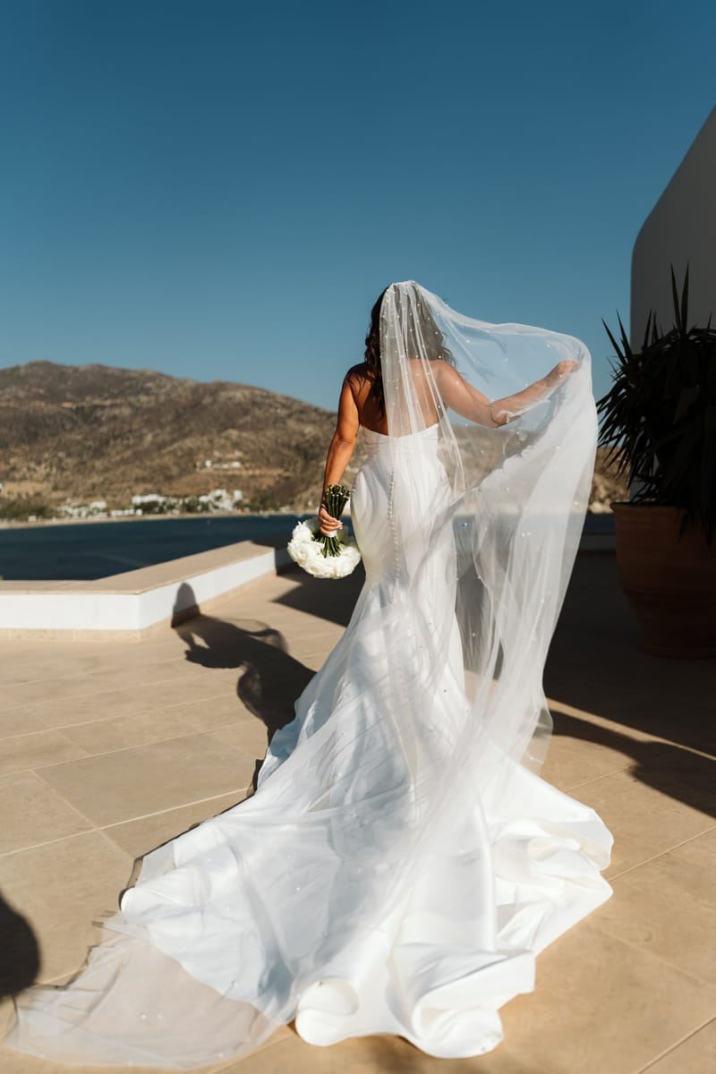 Reni & Jordan Wedding at the Cycladic Gem Villa Ios
