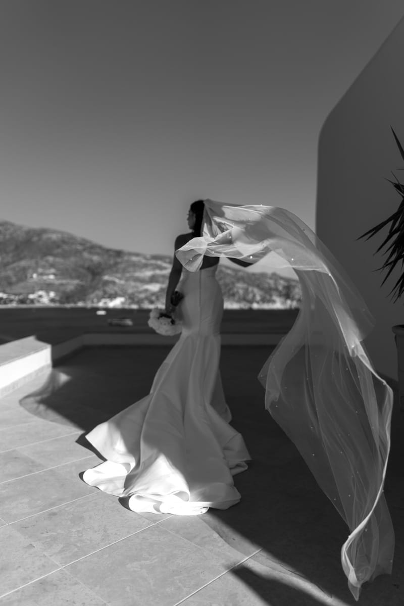 Reni & Jordan Wedding at the Cycladic Gem Villa Ios