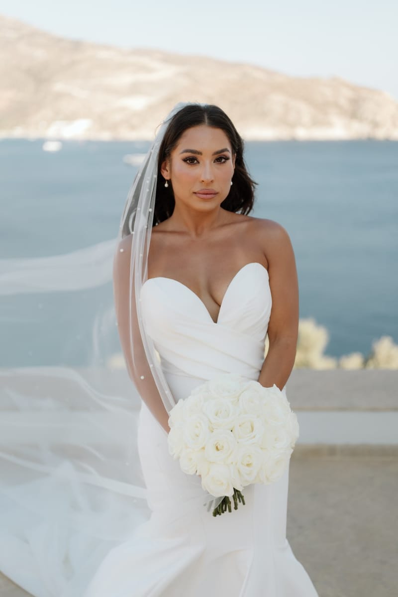 Reni & Jordan Wedding at the Cycladic Gem Villa Ios