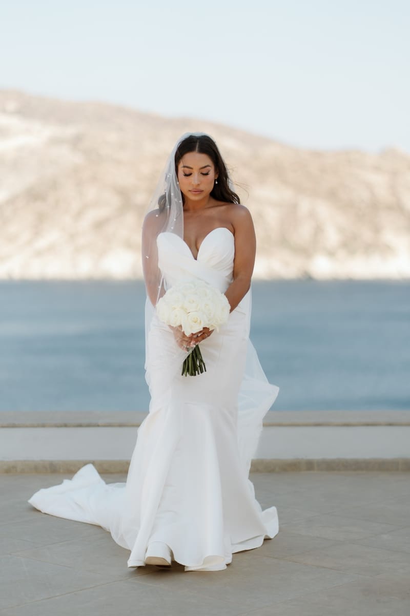 Reni & Jordan Wedding at the Cycladic Gem Villa Ios