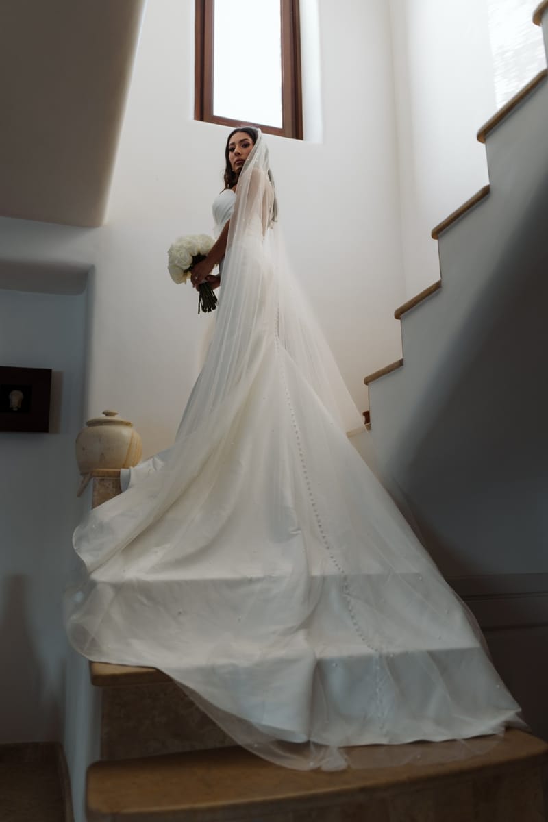 Reni & Jordan Wedding at the Cycladic Gem Villa Ios