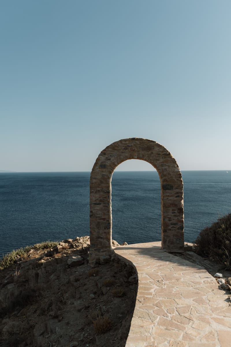 Reni & Jordan Wedding at the Cycladic Gem Villa Ios