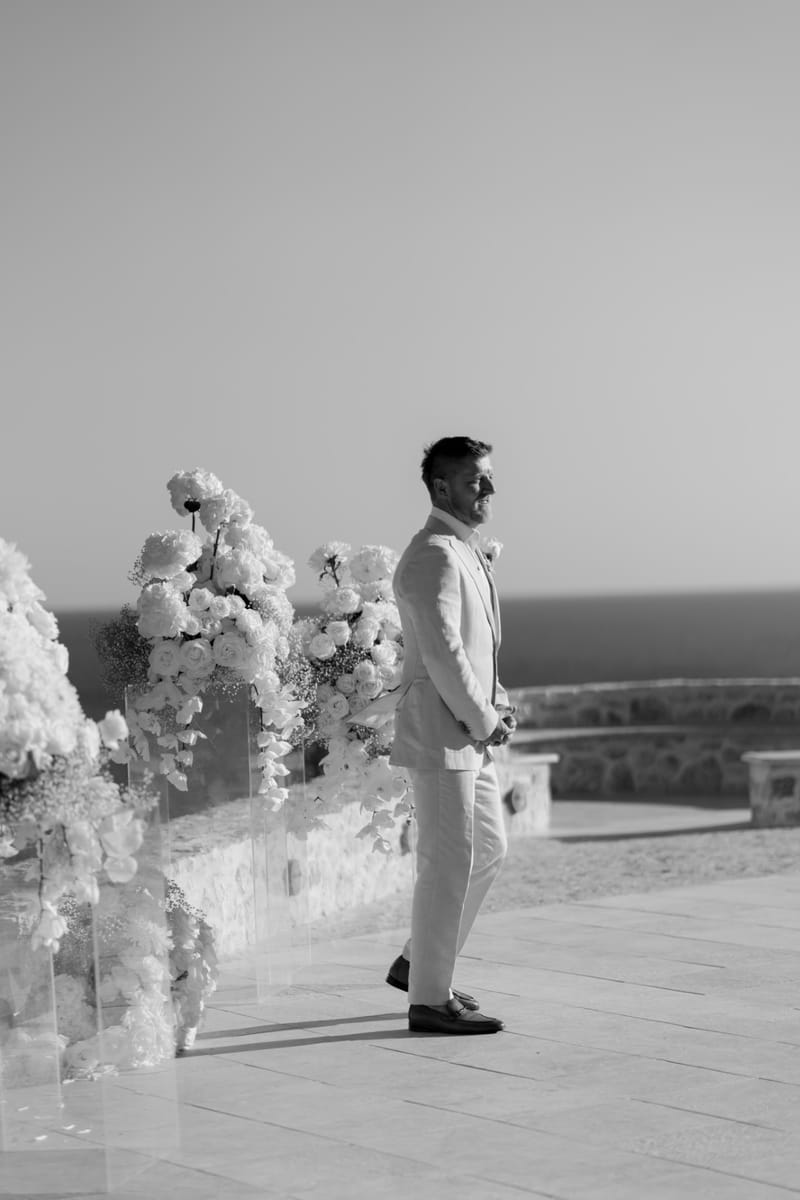 Reni & Jordan Wedding at the Cycladic Gem Villa Ios