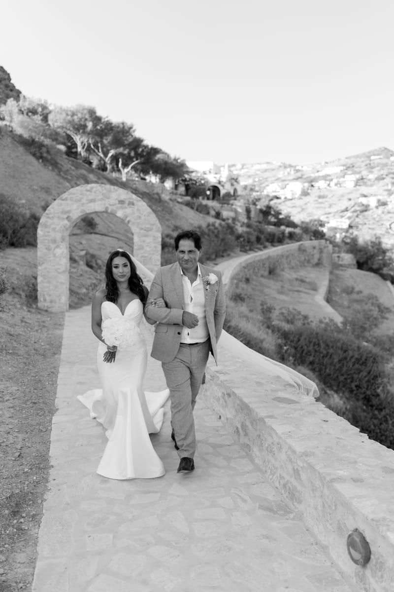 Reni & Jordan Wedding at the Cycladic Gem Villa Ios