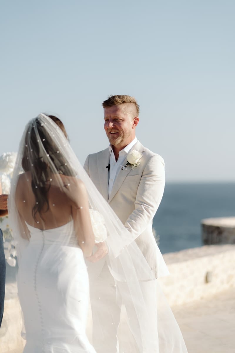 Reni & Jordan Wedding at the Cycladic Gem Villa Ios