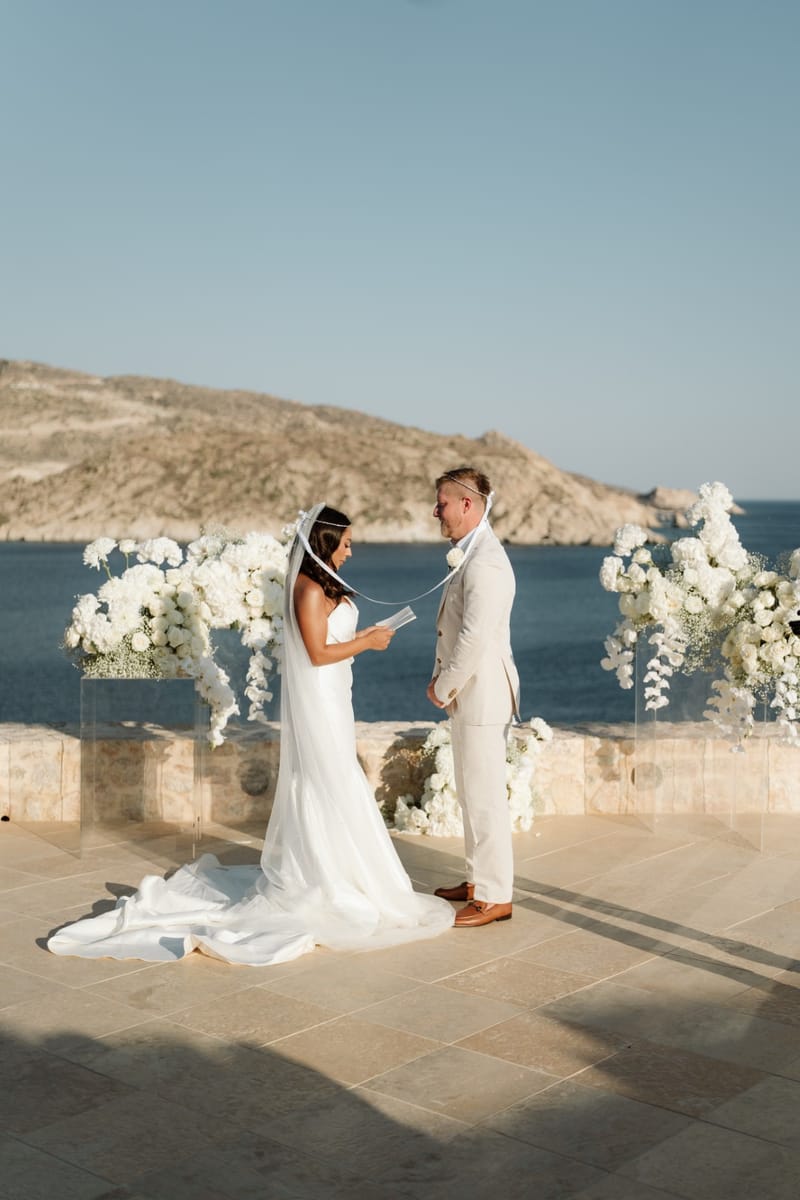 Reni & Jordan Wedding at the Cycladic Gem Villa Ios