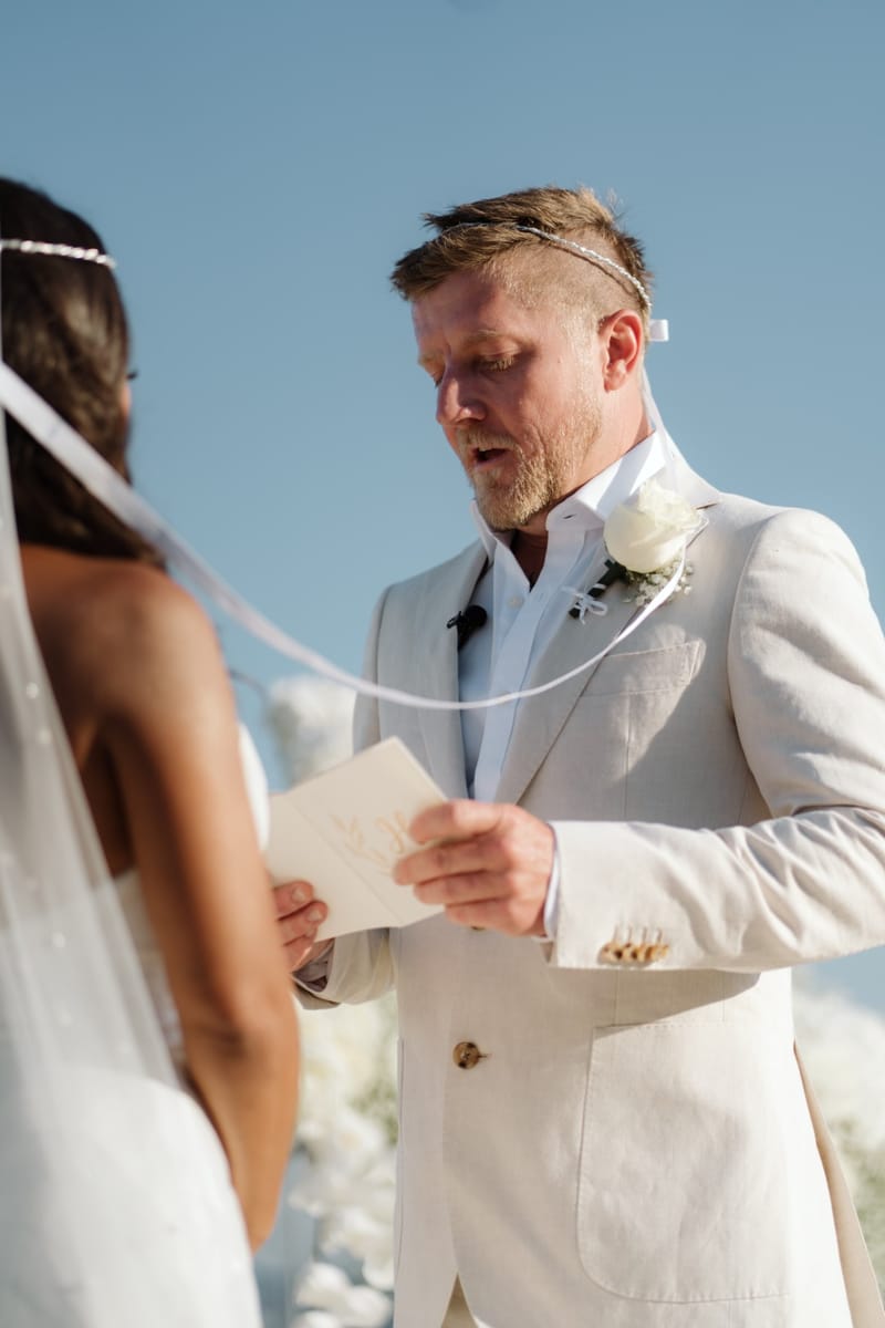 Reni & Jordan Wedding at the Cycladic Gem Villa Ios